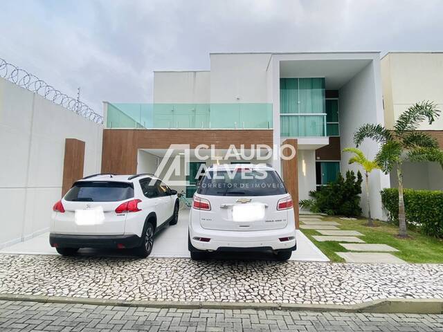 CASA EM CONDOMÍNIO para Compra em Feira de Santana - 2