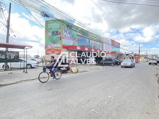 TERRENO para Compra em Feira de Santana - 1