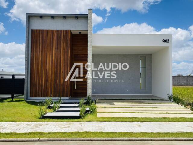 CASA EM CONDOMÍNIO para Compra em Feira de Santana - 1