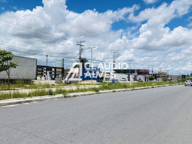 TERRENO para Compra em Feira de Santana - 2