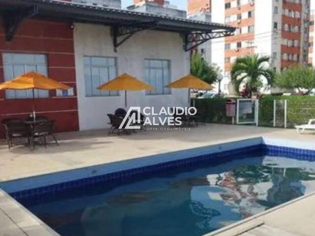 APARTAMENTO para Aluguel em Feira de Santana - 2