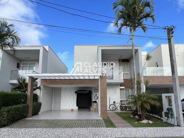 CASA para Compra em Feira de Santana - 2