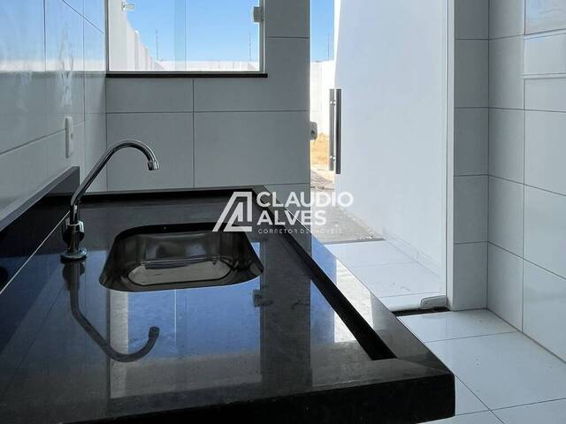 CASA para Compra em Feira de Santana - 5