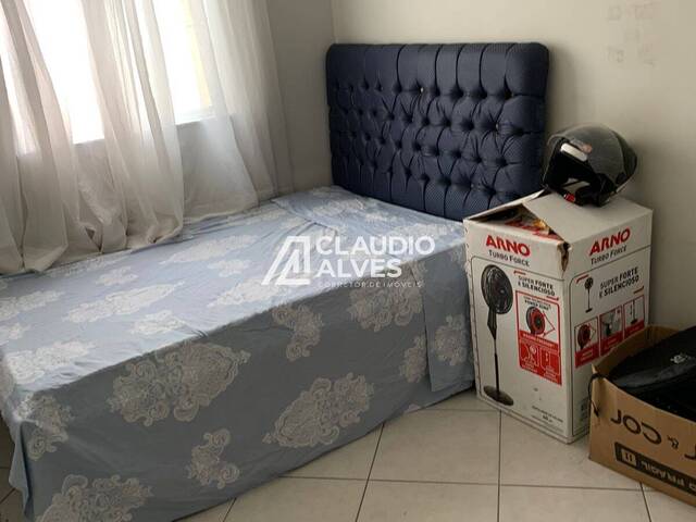 APARTAMENTO para Aluguel em Feira de Santana - 5