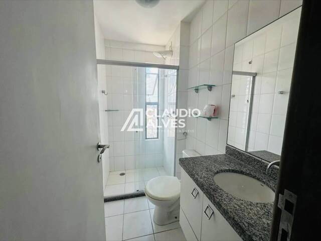 APARTAMENTO para Aluguel em Feira de Santana - 5