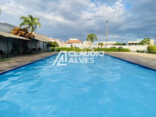 CASA EM CONDOMÍNIO para Compra em Feira de Santana - 2