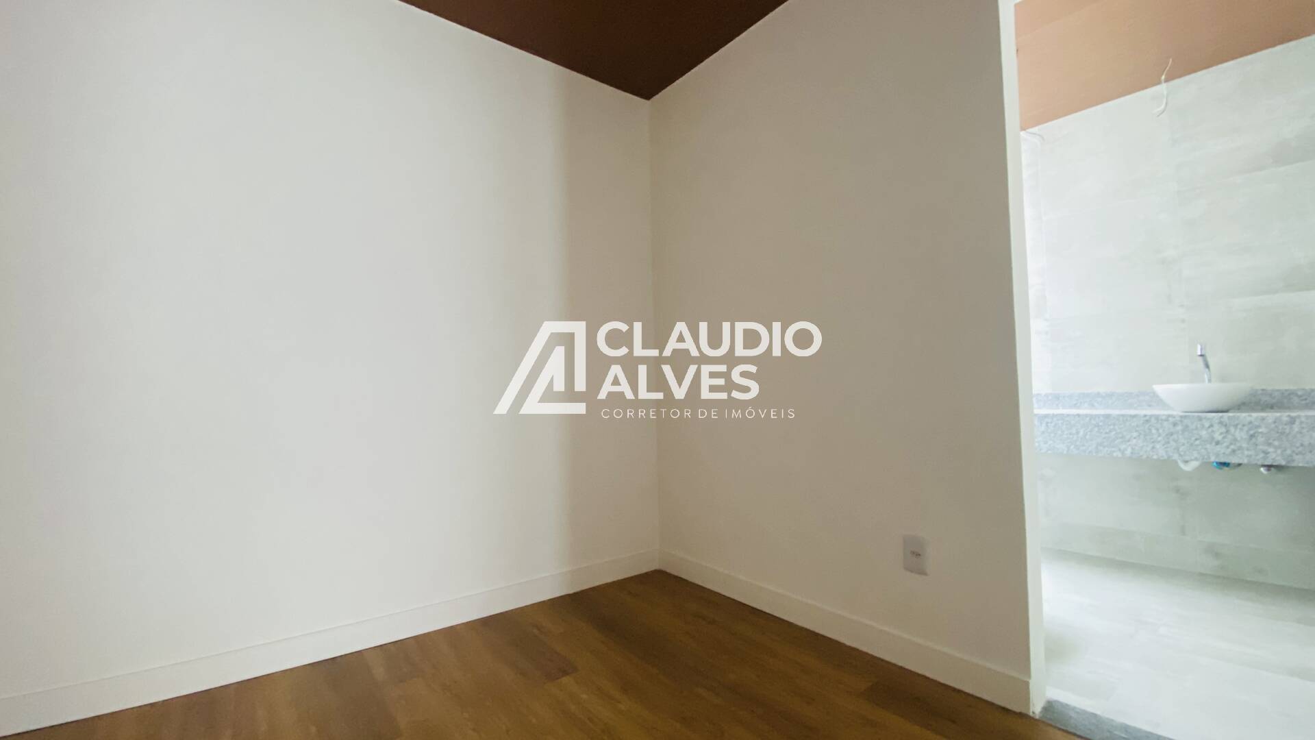 Casa à venda com 4 quartos, 142m² - Foto 24