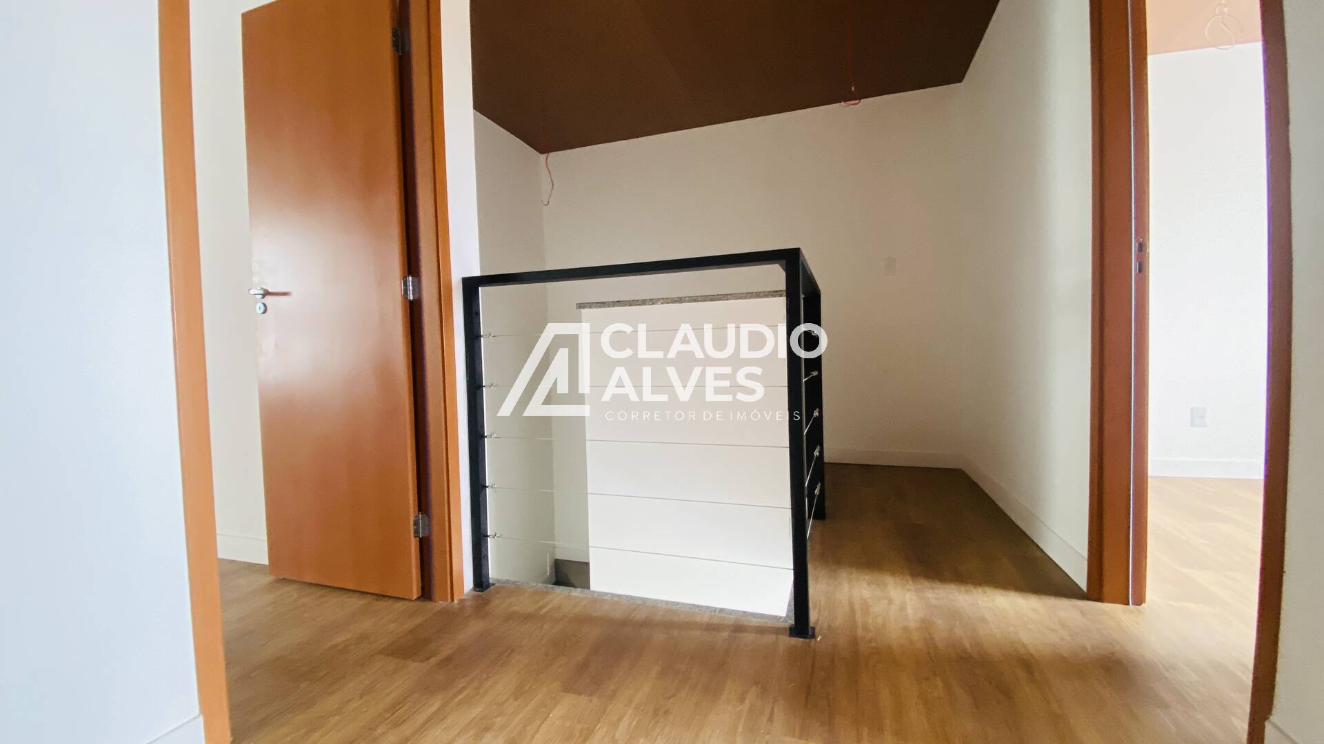 Casa à venda com 4 quartos, 142m² - Foto 12