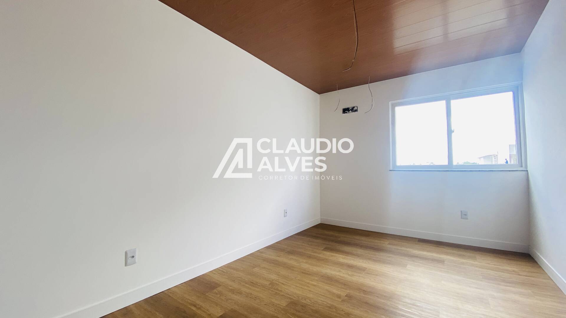 Casa à venda com 4 quartos, 142m² - Foto 19