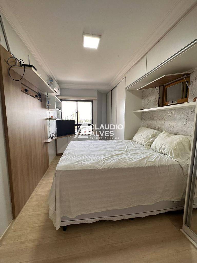 Apartamento à venda com 3 quartos, 165m² - Foto 6