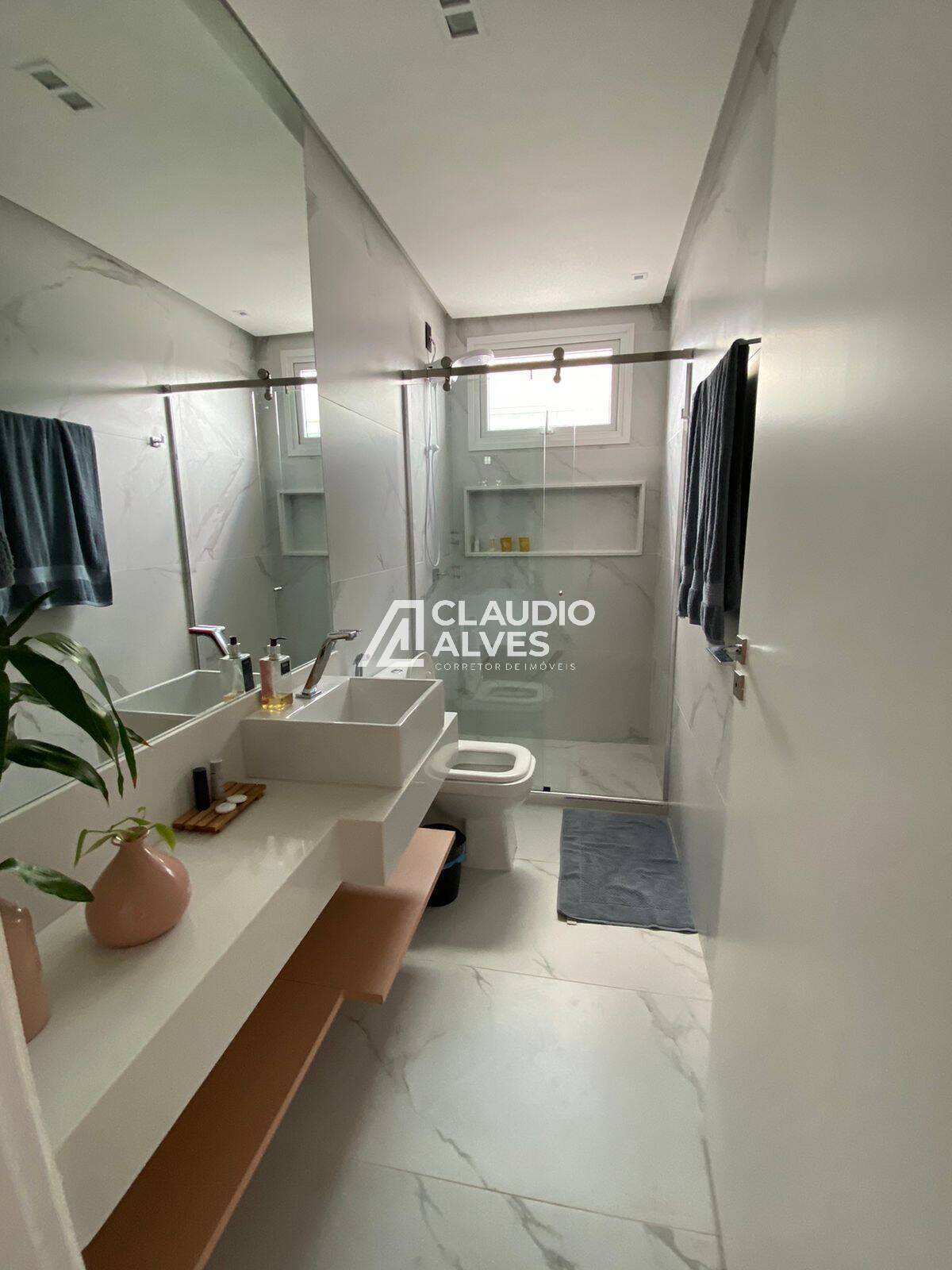 Casa de Condomínio à venda com 6 quartos, 400m² - Foto 21