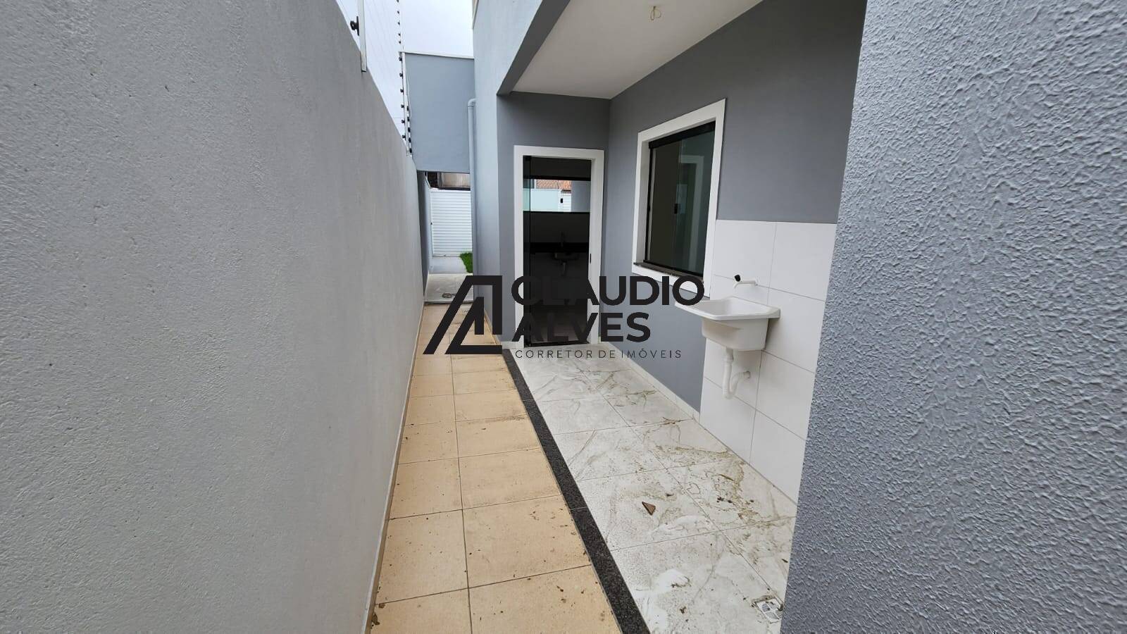 Casa à venda com 3 quartos, 98m² - Foto 12