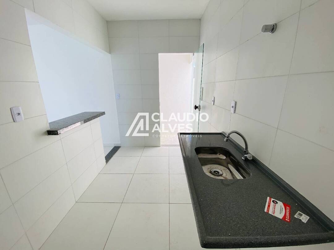 Casa à venda com 2 quartos, 68m² - Foto 16