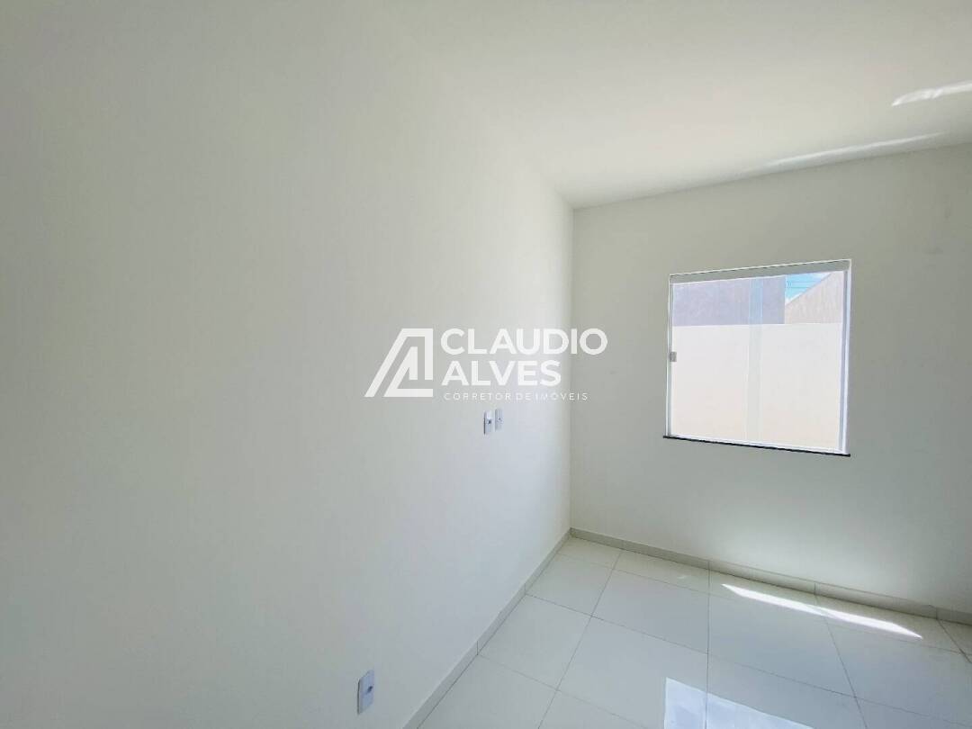 Casa à venda com 2 quartos, 68m² - Foto 23