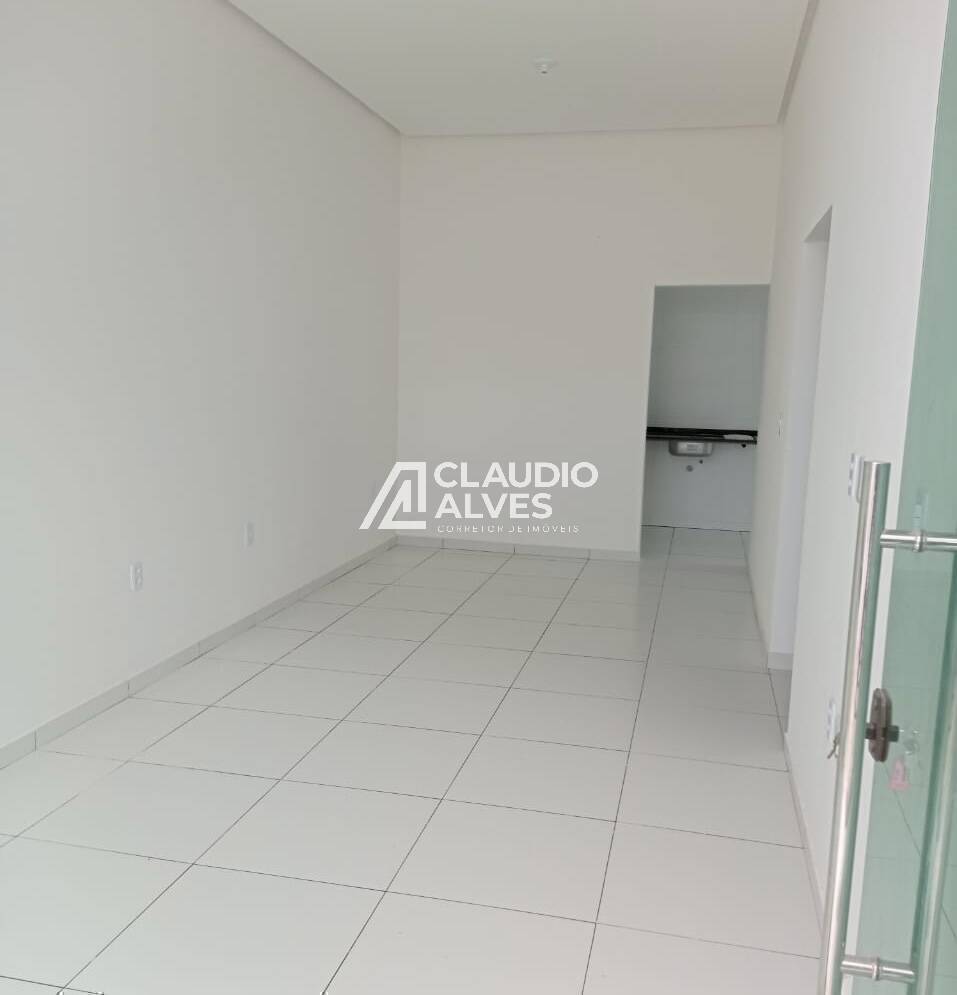 Casa à venda com 3 quartos, 69m² - Foto 5