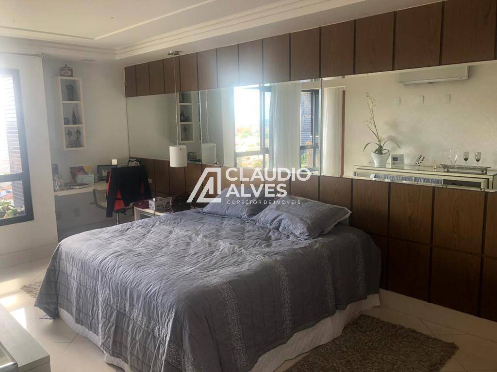 Apartamento à venda com 4 quartos, 180m² - Foto 31