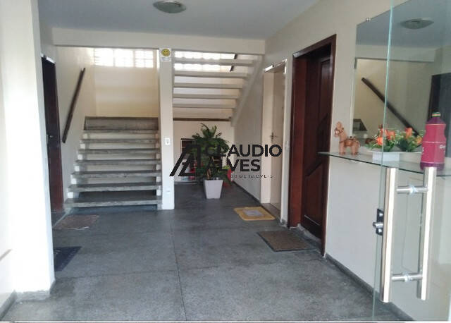 Apartamento à venda com 2 quartos, 60m² - Foto 3