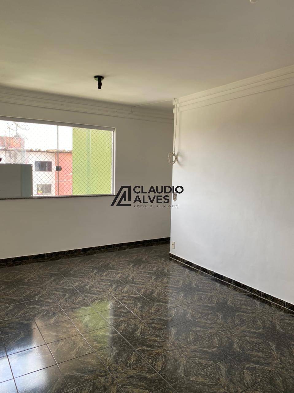 Apartamento à venda com 2 quartos, 60m² - Foto 4