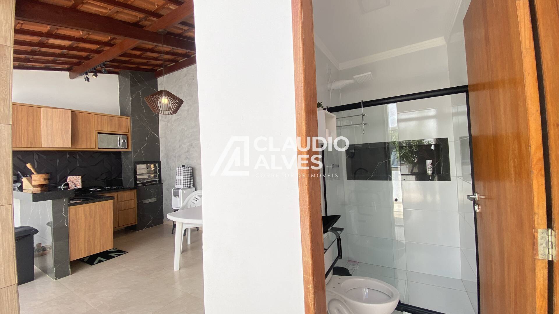 Casa à venda com 1 quarto, 95m² - Foto 27