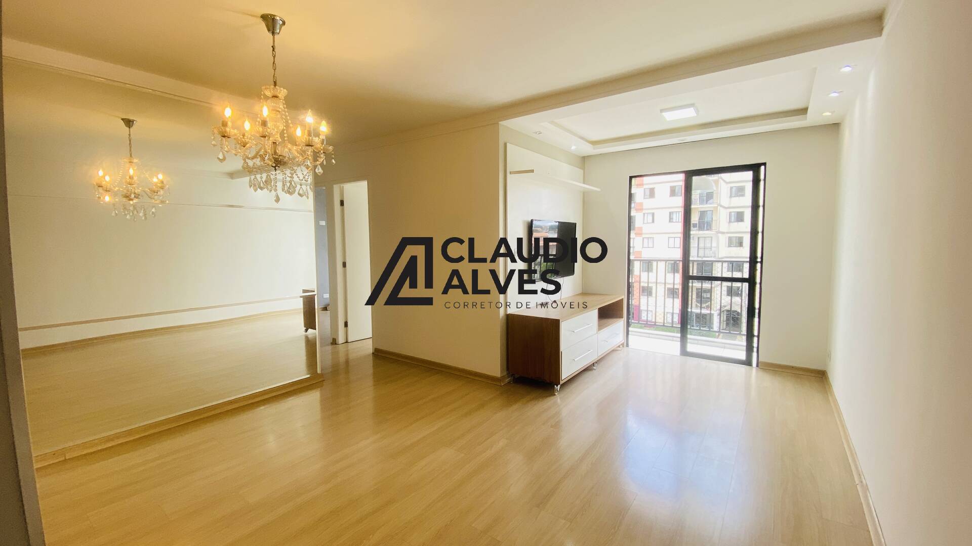 Apartamento à venda com 3 quartos, 70m² - Foto 4