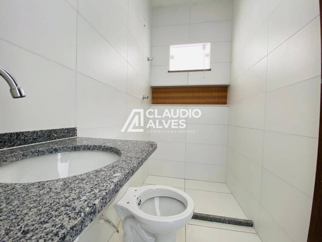 Casa à venda com 2 quartos, 68m² - Foto 8