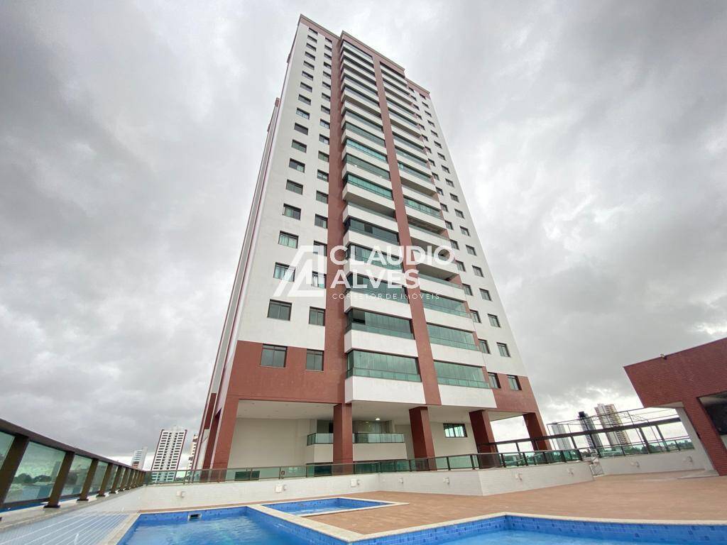 Apartamento à venda com 3 quartos, 150m² - Foto 1