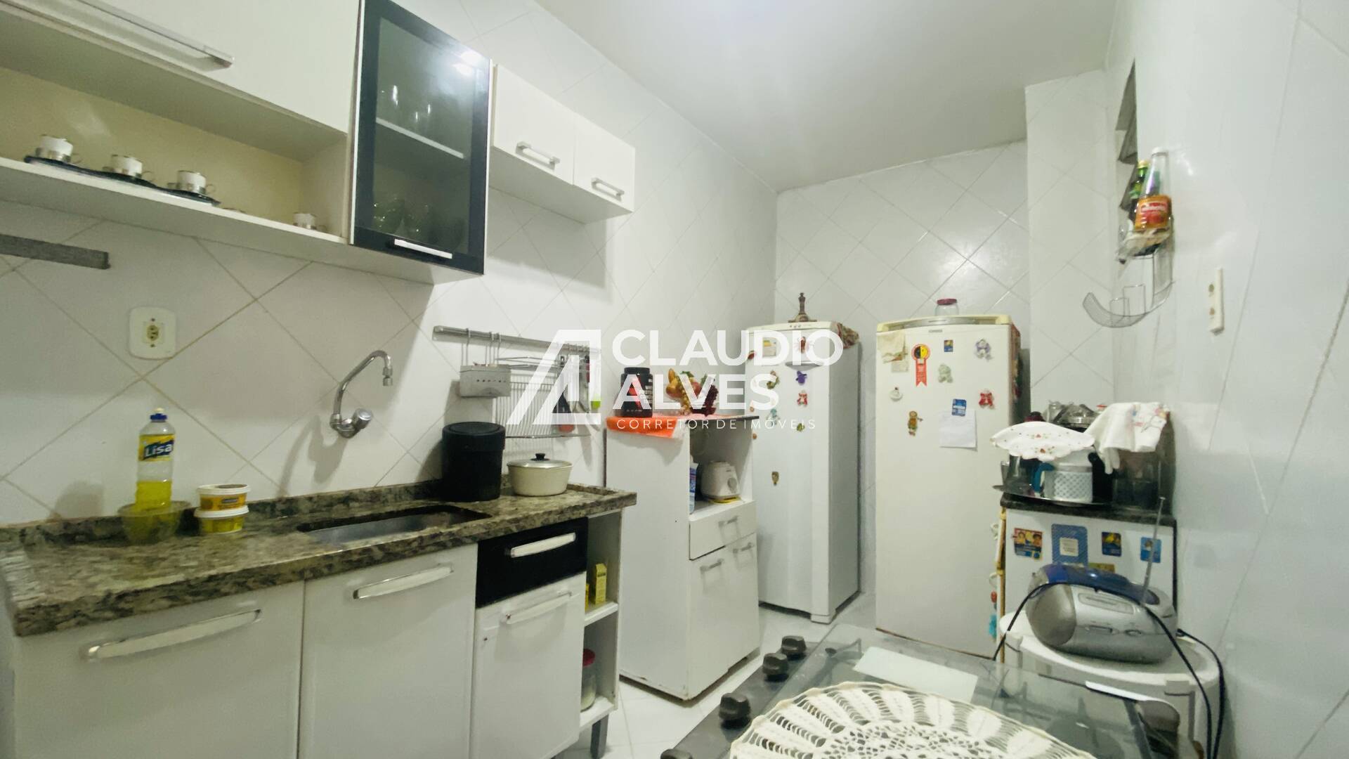 Casa à venda com 4 quartos, 200m² - Foto 16