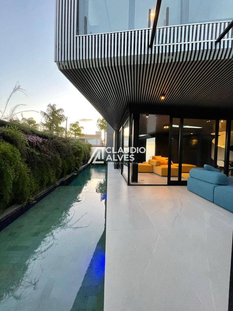 Casa de Condomínio à venda com 3 quartos, 370m² - Foto 12