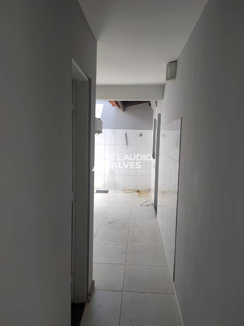 Casa à venda com 3 quartos, 180m² - Foto 17