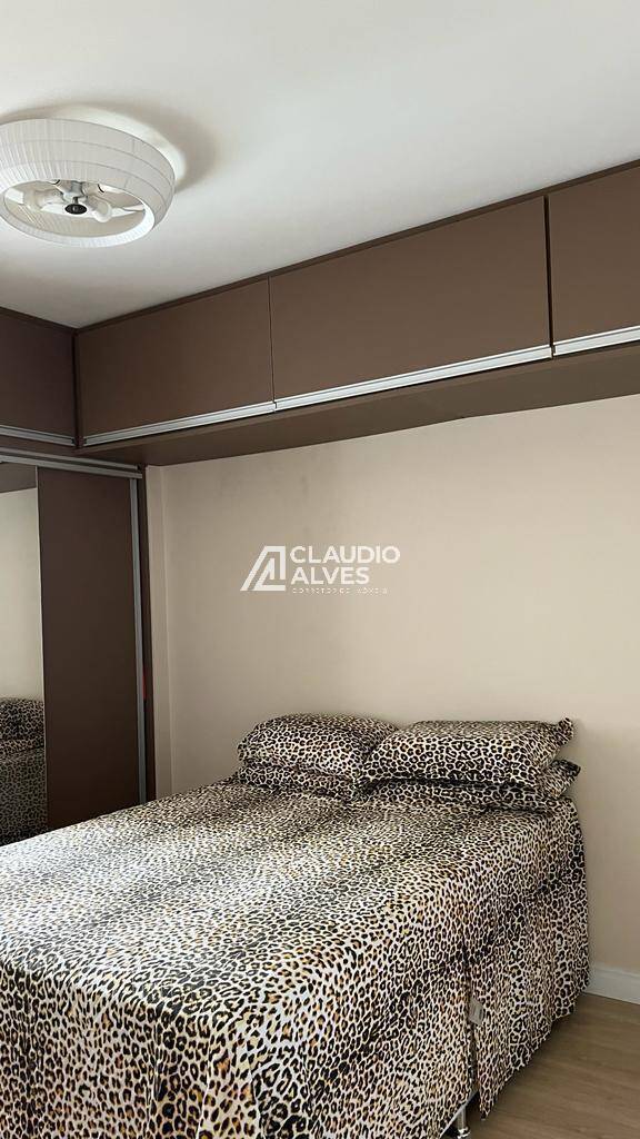 Apartamento para alugar com 4 quartos, 162m² - Foto 17