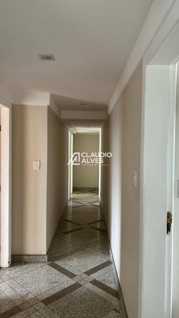 Apartamento para alugar com 4 quartos, 162m² - Foto 18