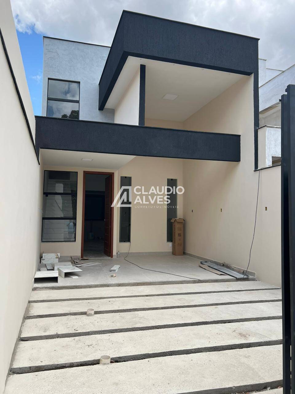 Casa à venda com 3 quartos, 160m² - Foto 3