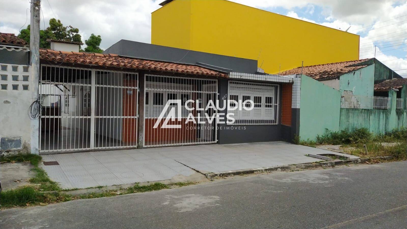 Casa à venda com 5 quartos, 150m² - Foto 17