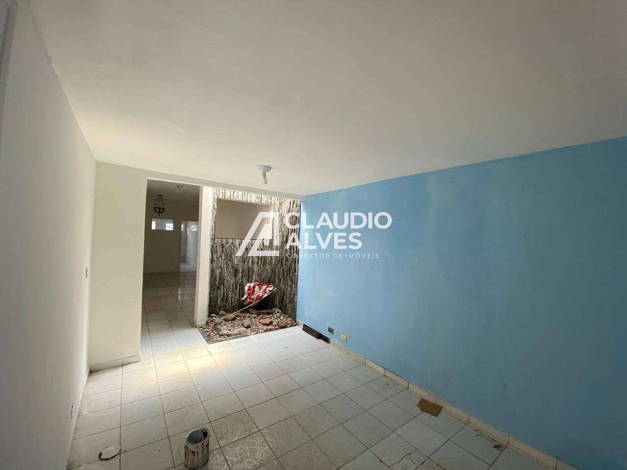 Casa à venda com 5 quartos, 150m² - Foto 4