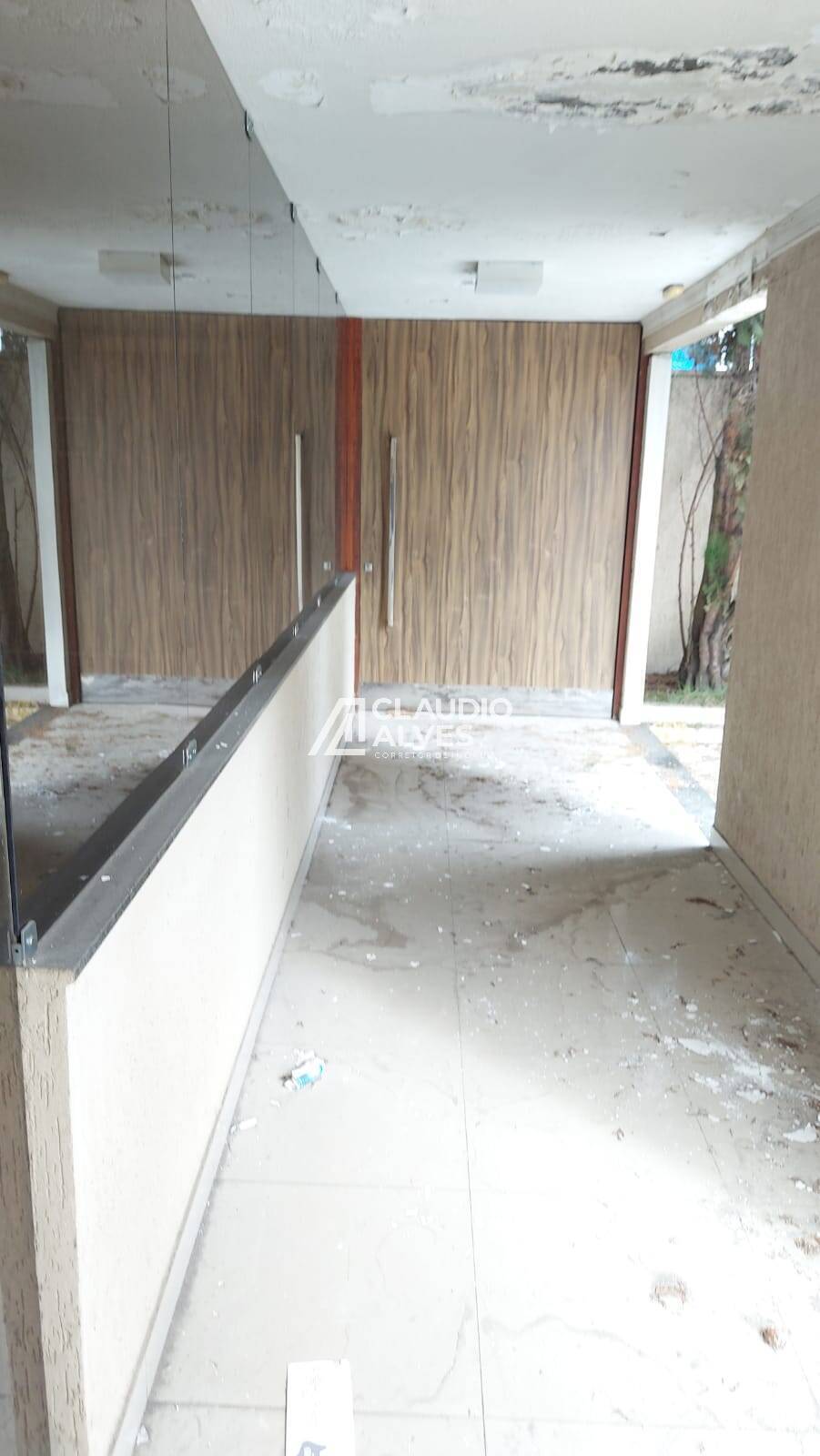 Casa de Condomínio para alugar com 4 quartos, 500m² - Foto 24