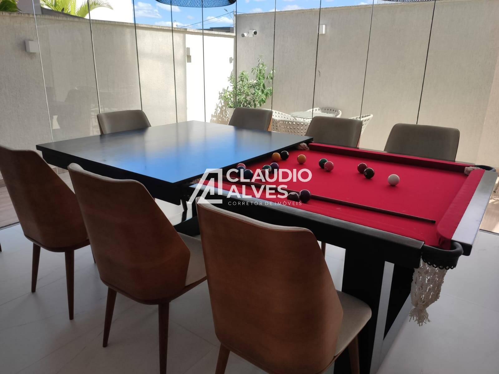 Casa de Condomínio para alugar com 4 quartos, 273m² - Foto 11