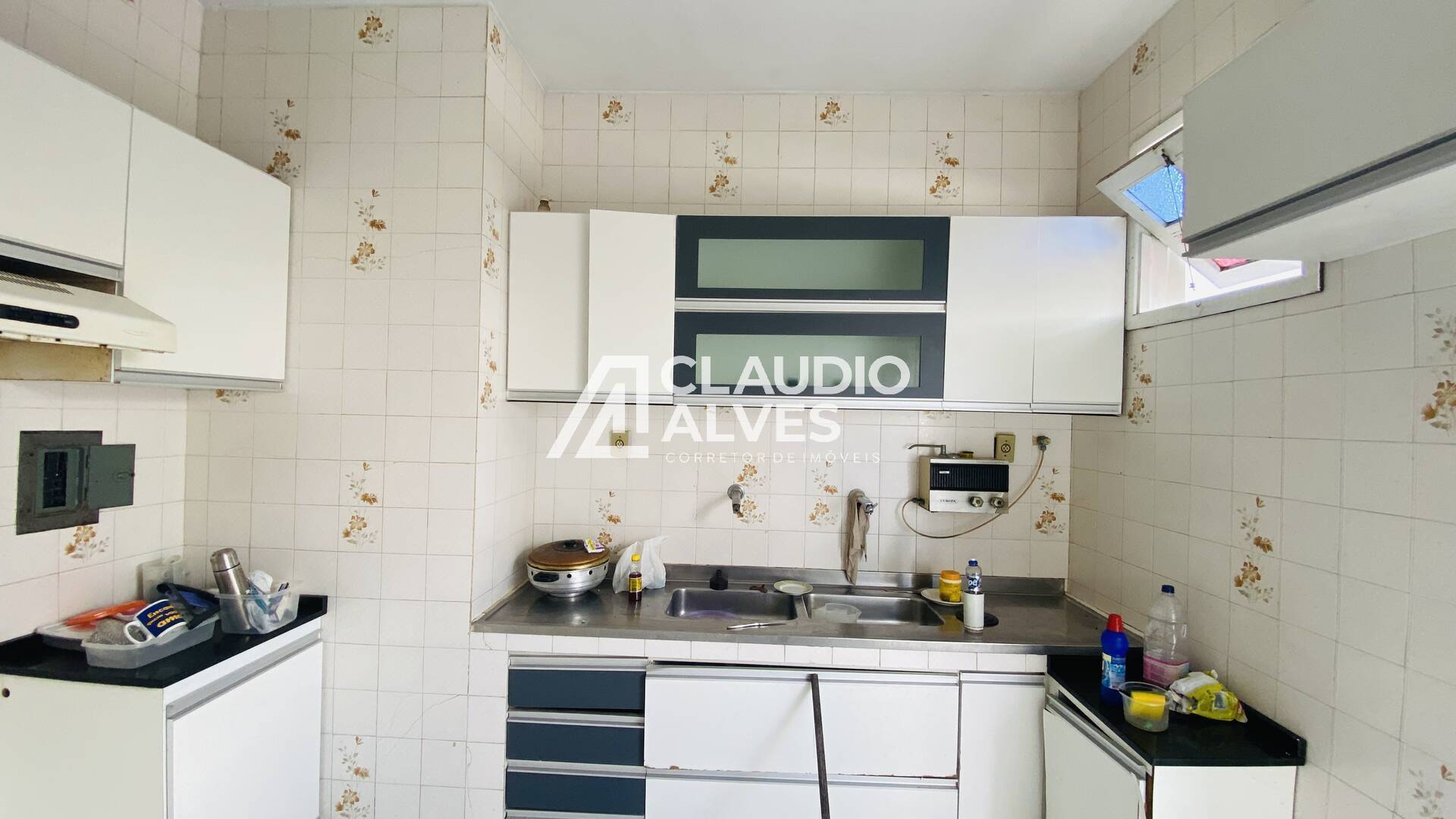 Casa à venda com 5 quartos, 200m² - Foto 17