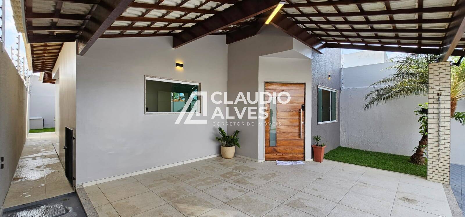 Casa à venda com 3 quartos, 110m² - Foto 2