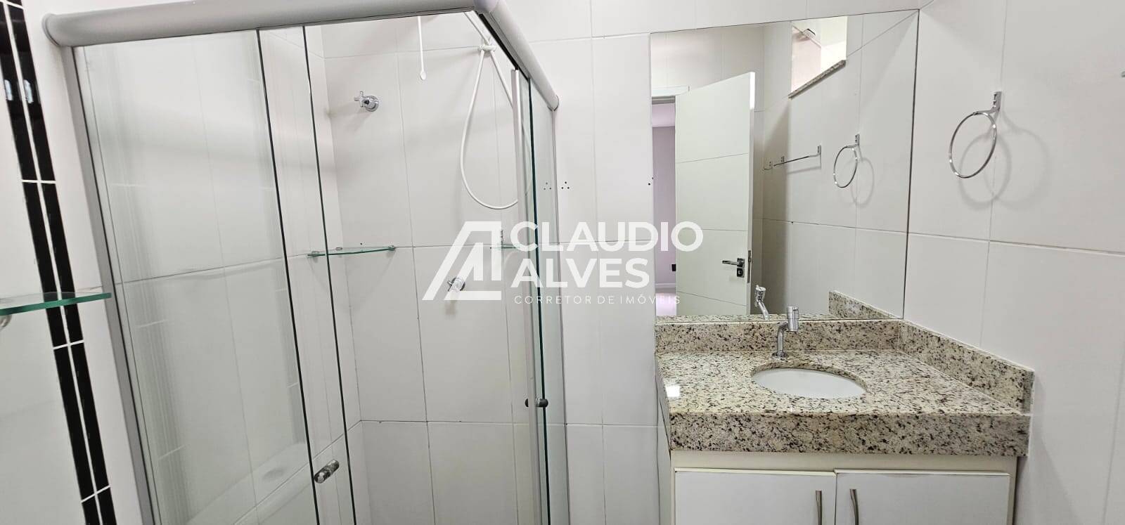 Casa à venda com 3 quartos, 110m² - Foto 12