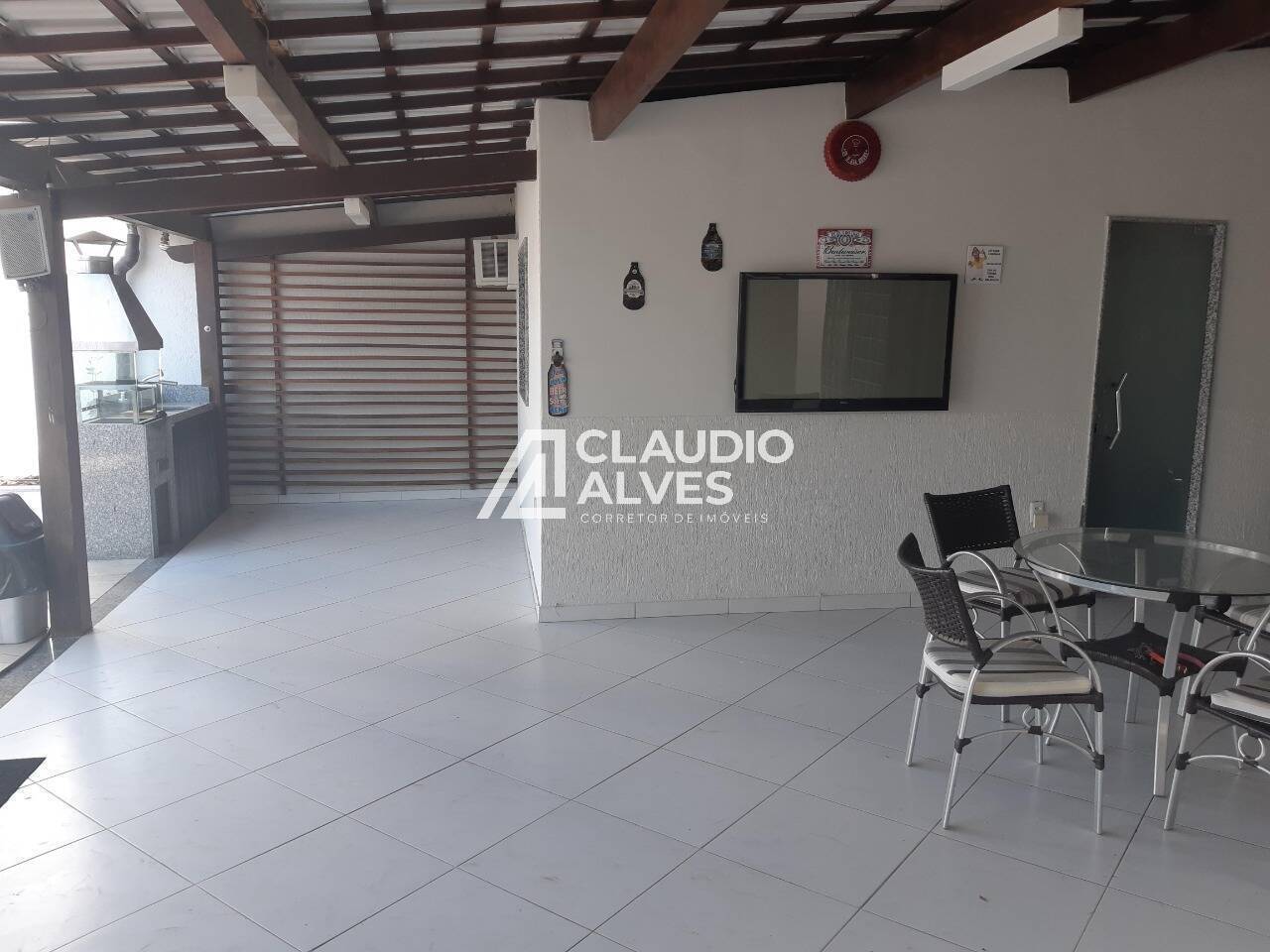 Casa à venda com 4 quartos, 540m² - Foto 5