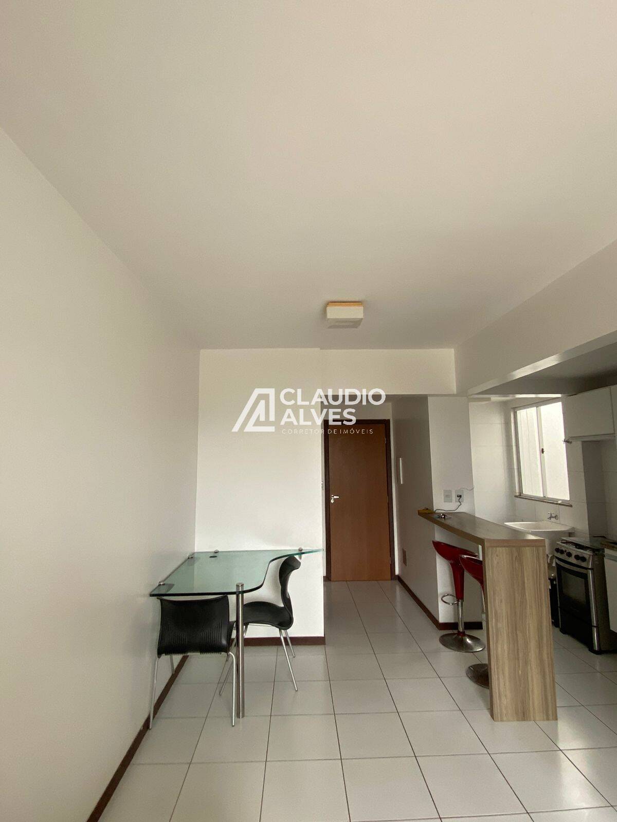 Apartamento à venda com 1 quarto, 40m² - Foto 9