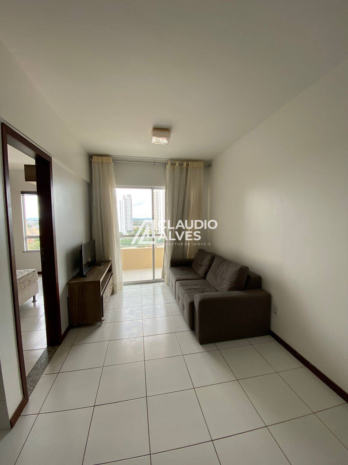 Apartamento à venda com 1 quarto, 40m² - Foto 1