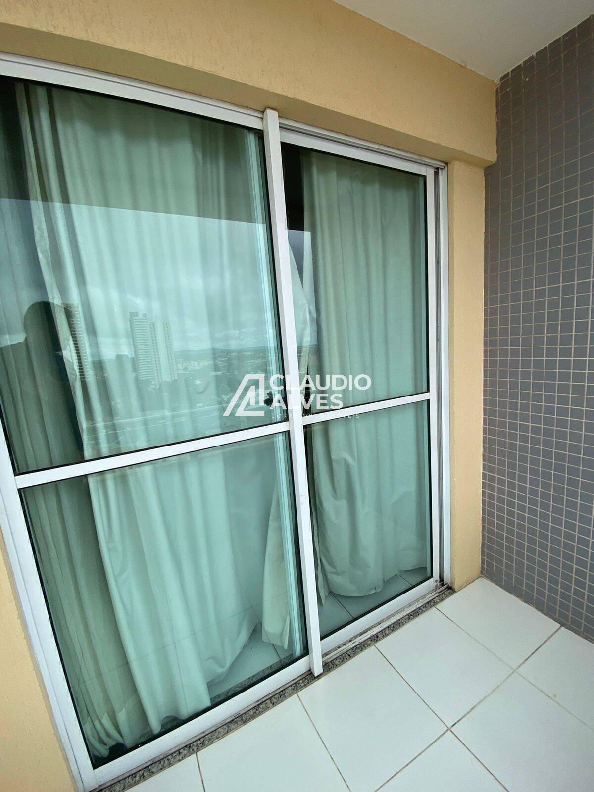 Apartamento à venda com 1 quarto, 40m² - Foto 18